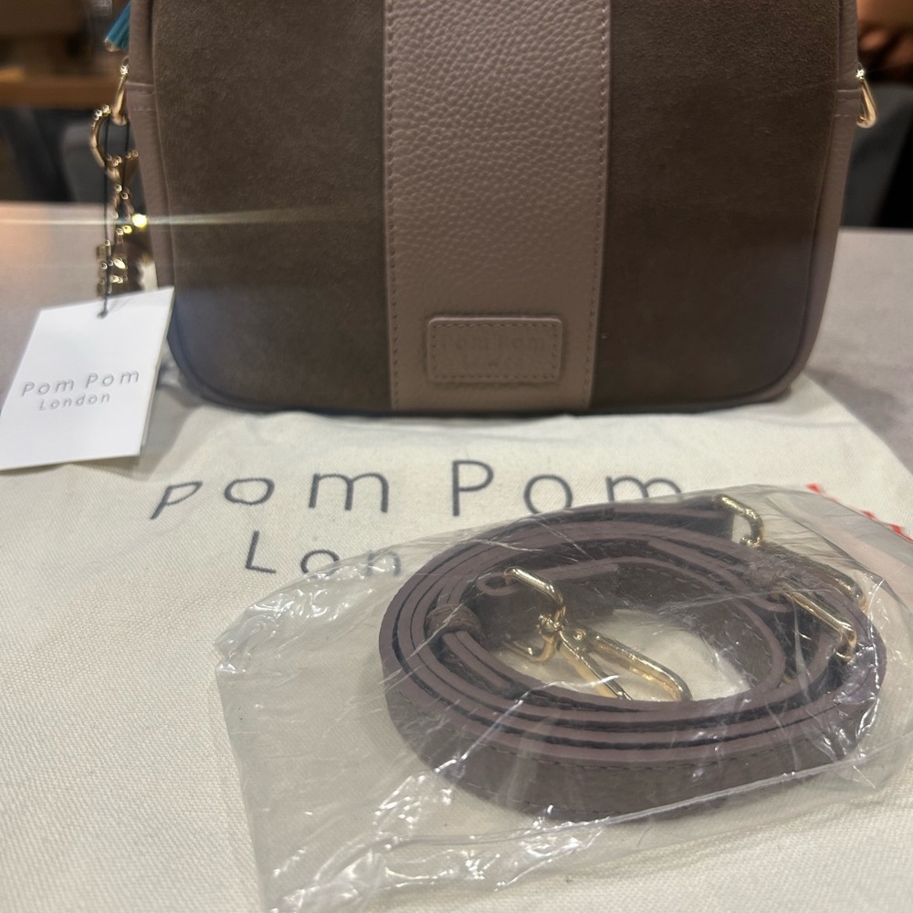 Pom Pom London bag -Mocha mixed City Panel. NWT